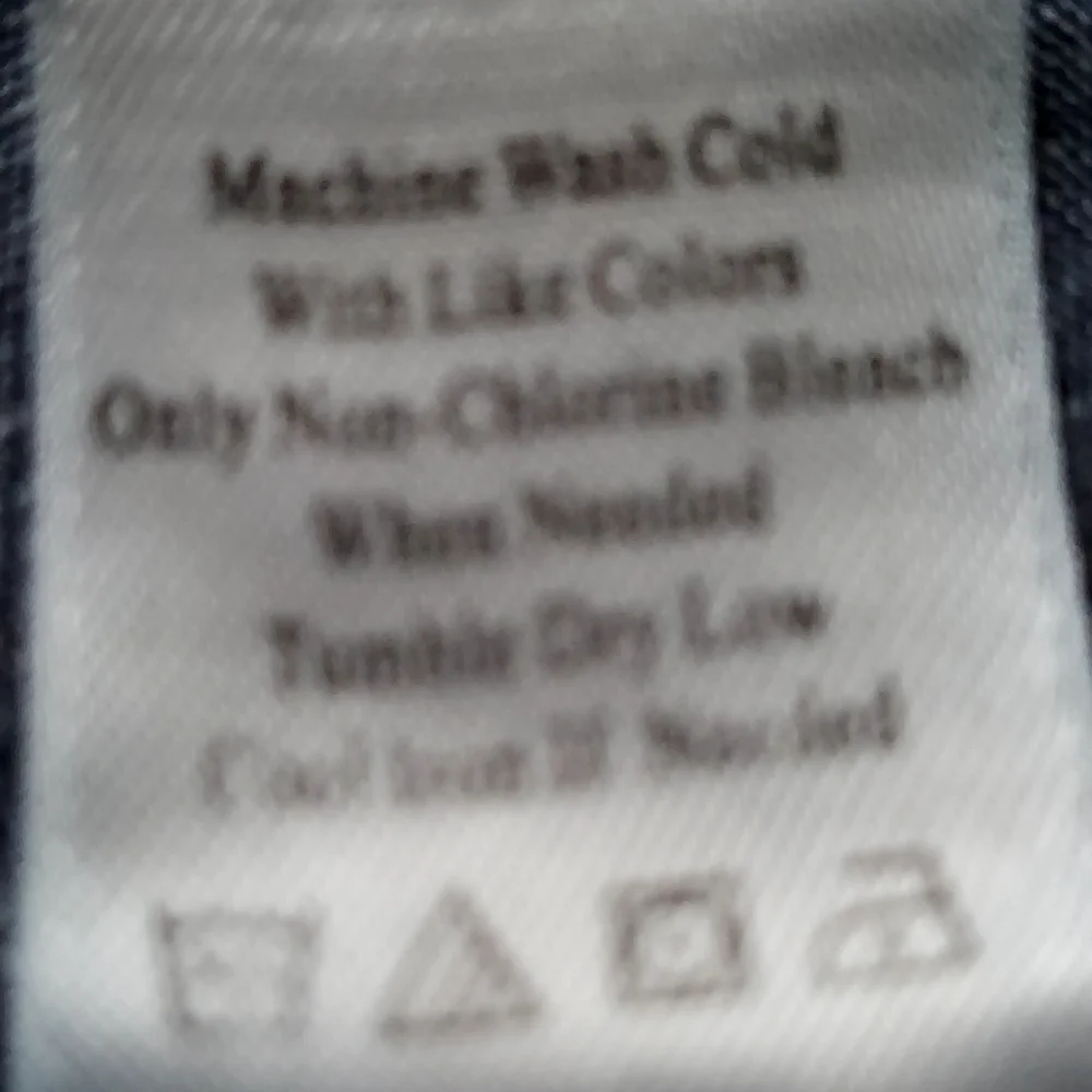 Coldwater Creek Women's Capris - Picture 7 of 9